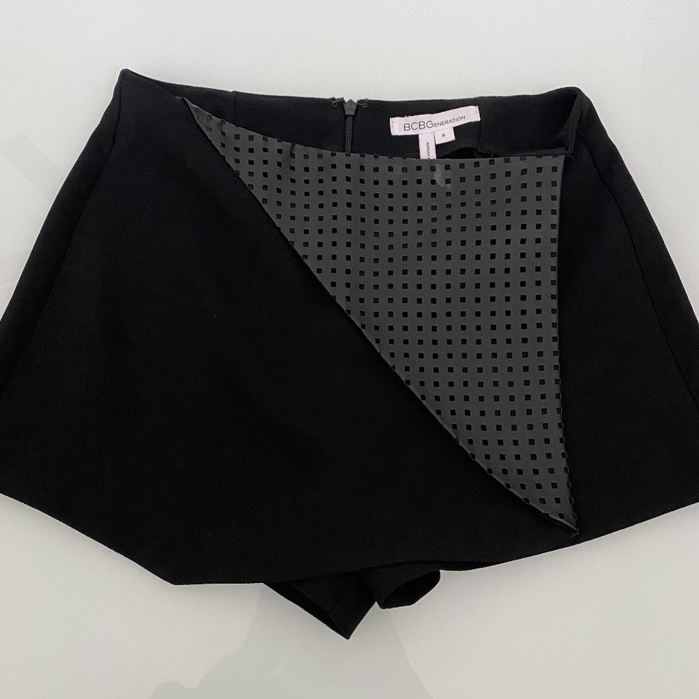 BCBGeneration Leather Skort